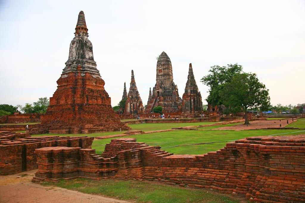 Tony'S Place Ayutthaya Extérieur photo